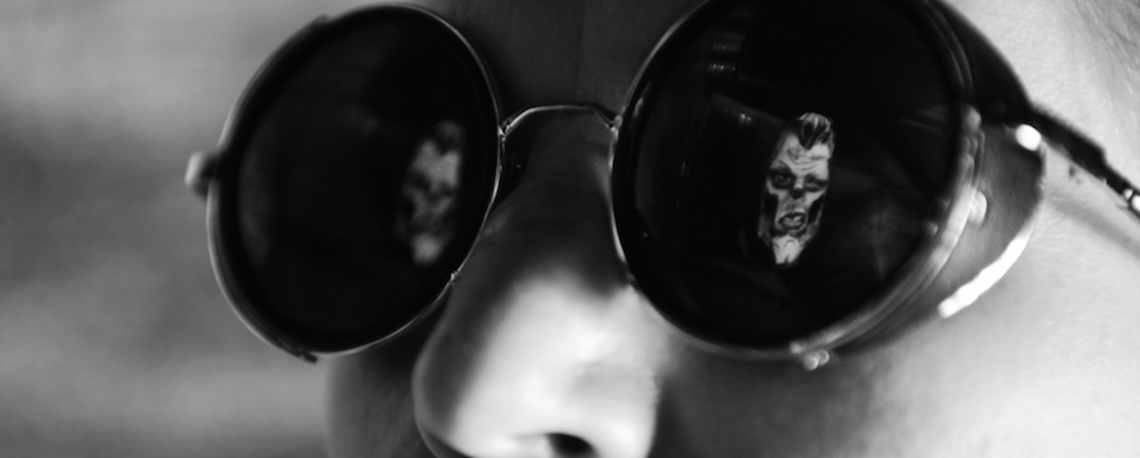 Print-Cut-Escape_Agent-Crimson_sunglasses