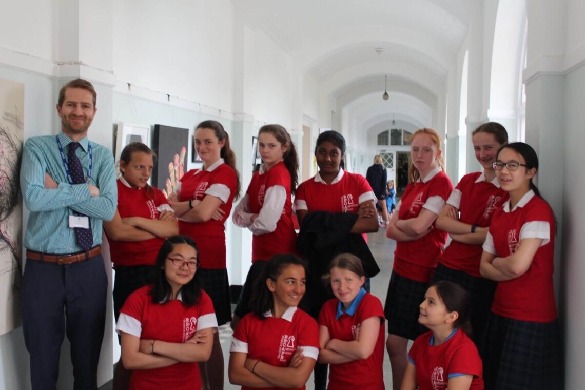 Students Create Escape Room In School Cellar - Team
