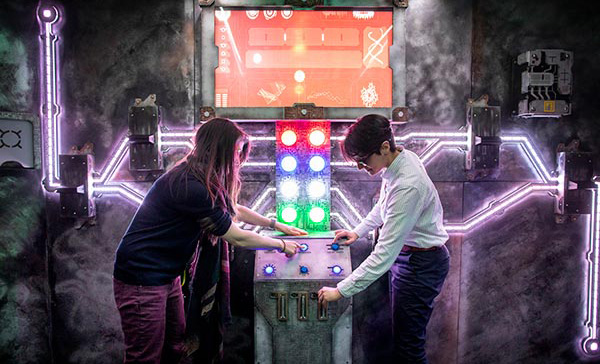 School - Experience agent francais | London Escape Room clueQuest